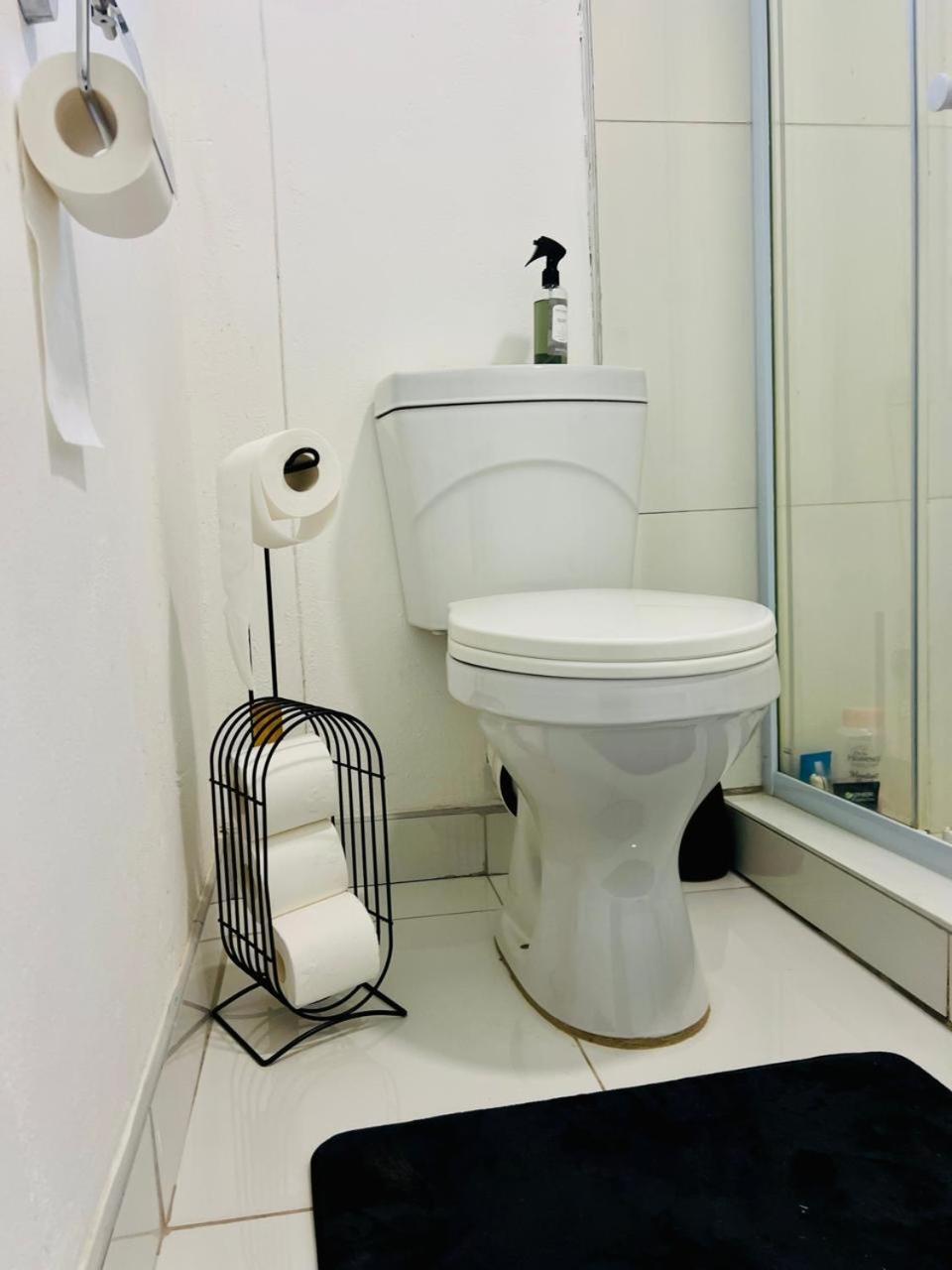 Easy Living Apartment Рунду Екстериор снимка